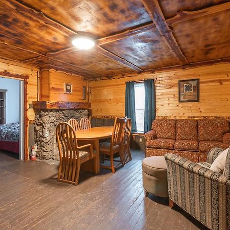 Meramec River Resort Cuba エクステリア 写真