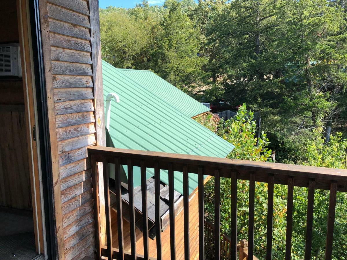 Meramec River Resort Cuba エクステリア 写真