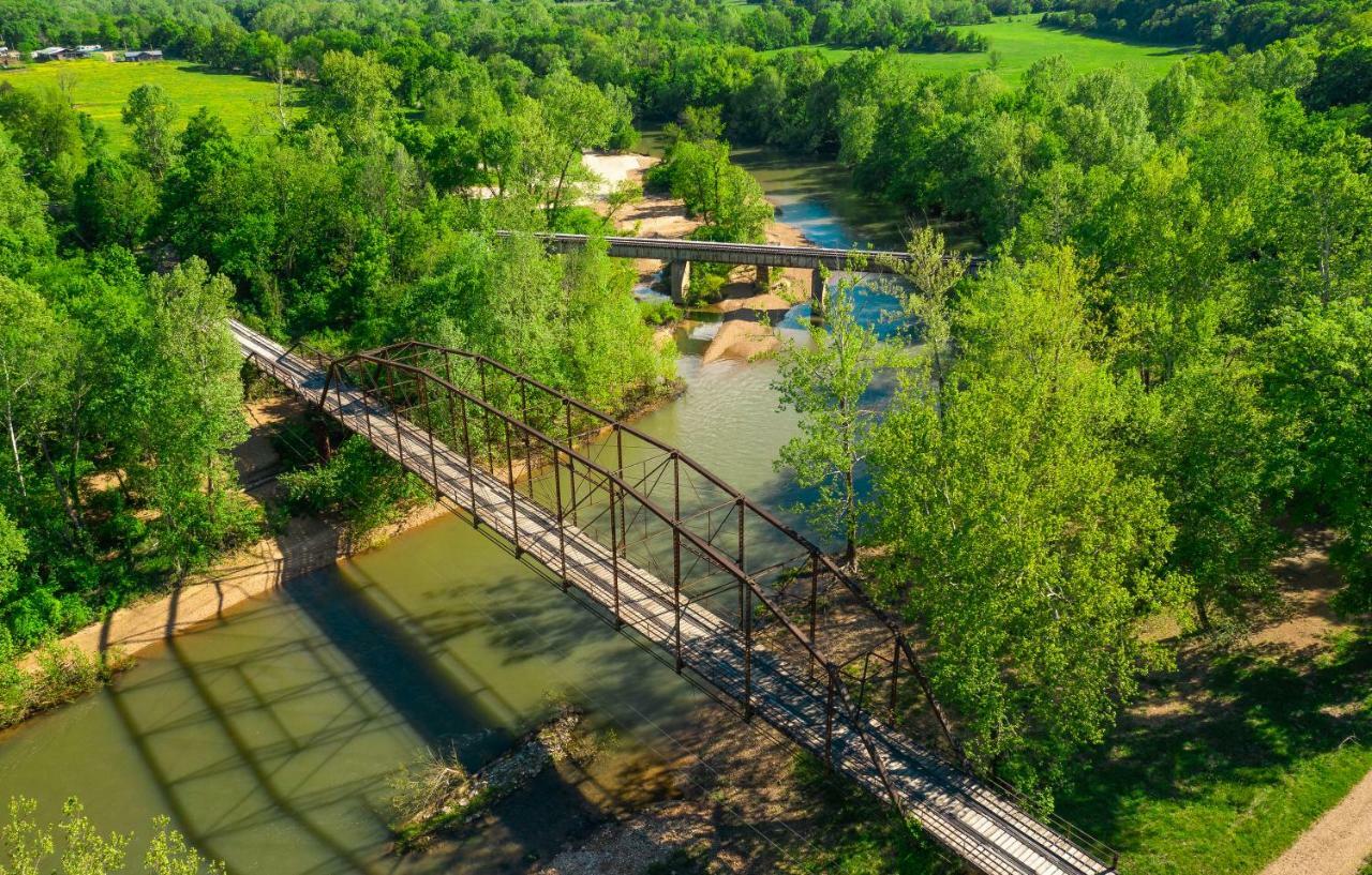 Meramec River Resort Cuba エクステリア 写真