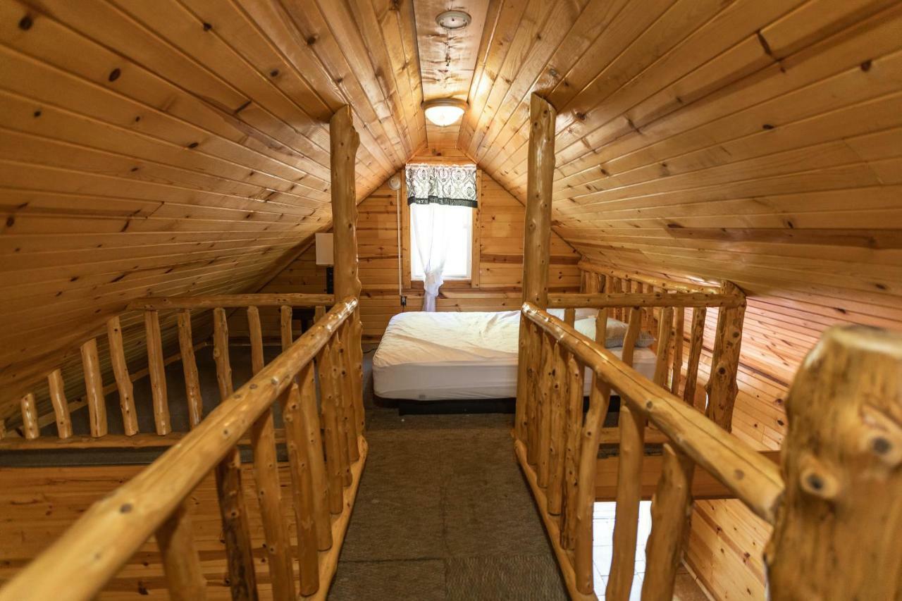 Meramec River Resort Cuba エクステリア 写真